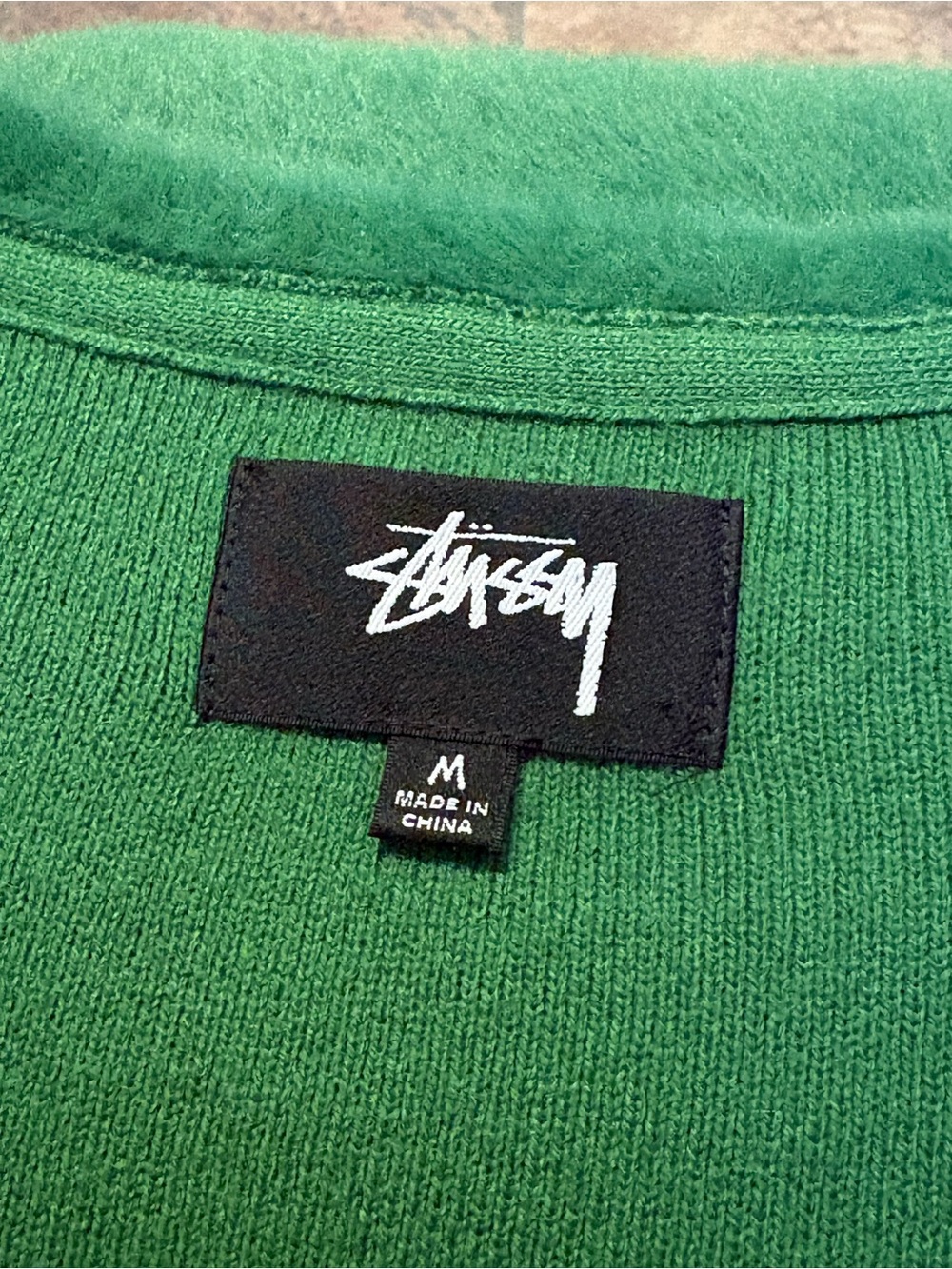 STUSSY Men Green Shaggy Fuzzy Mohair Style Button Cardigan Sweater Size Medium - Picture 6 of 8